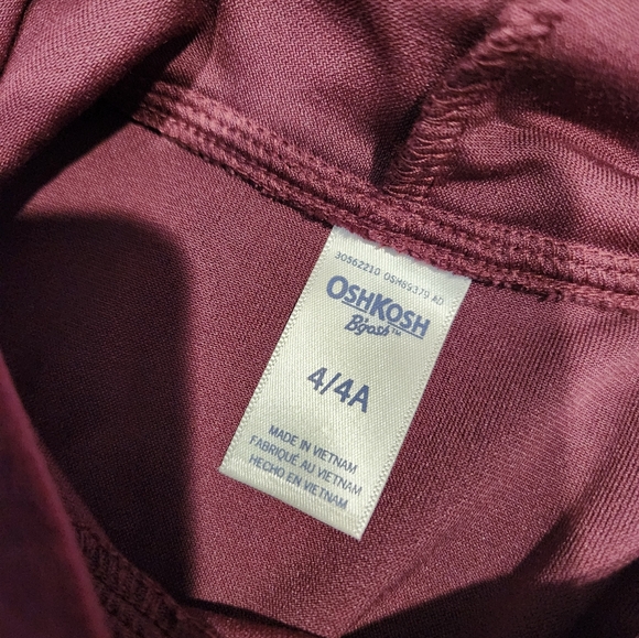 OshKosh velour set. Size 4. - Picture 3 of 4